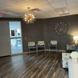 Cranial Technologies - Lobby