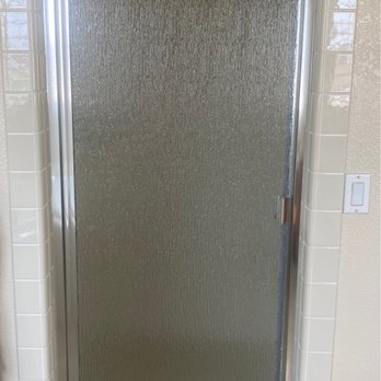 Chelseas Custom Glass - Shower door - Glass & Mirrors Near Me - Fontana, California Chelseas Custom Glass - Shower door - Glass & Mirrors Near Me - Fontana, California
