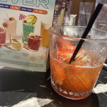 Dave & Buster's Arlington - Henny strawberry Nirvana - American Near Me - Arlington, Texas