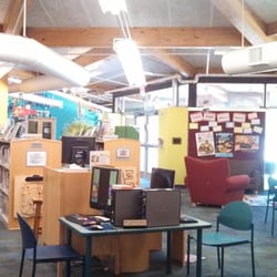 Monona Public Library - Kid section