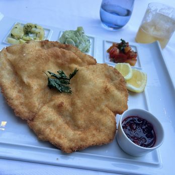 Spago - Austrian Wienerschnitzel - New American Near Me - Beverly Hills, California Spago - Austrian Wienerschnitzel - New American Near Me - Beverly Hills, California