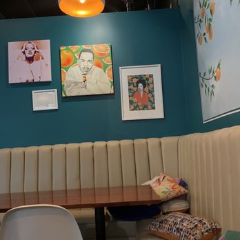 Mimosas - So cozy and trendy - American Near Me - Denver, Colorado Mimosas - So cozy and trendy - American Near Me - Denver, Colorado