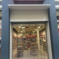 GNC - Closed