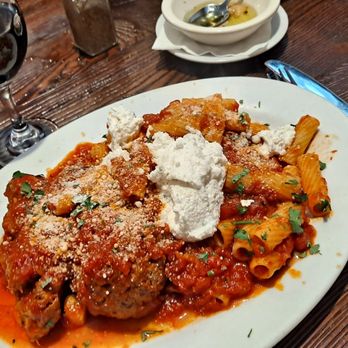 Jozanna's Casual Italian Restaurant - Sunday Gravy - Italian Near Me - Middlesex, New Jersey