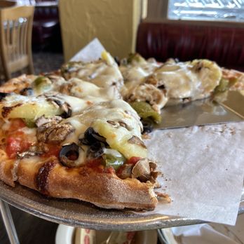 Chi Chi's Pizza - Pizza Near Me - Northridge, California Chi Chi's Pizza - Pizza Near Me - Northridge, California