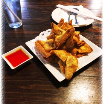 Pan Tang Restaurant - Chicken Wontons - Thai Near Me - Tujunga, California