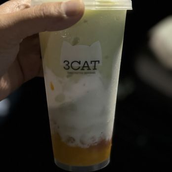 3CAT Handcrafted Beverage - Avomango Sweet Dew - Juice Bars & Smoothies Near Me - Tustin, California