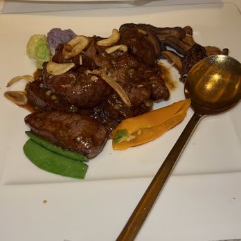 Wing Lei - Garlic Beef Tenderloin - Chinese Near Me - Las Vegas, Nevada
