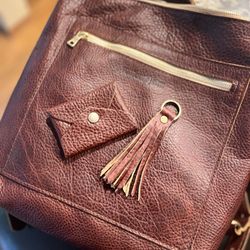 Portland Leather Goods - Cinnamon Bear Beauty
