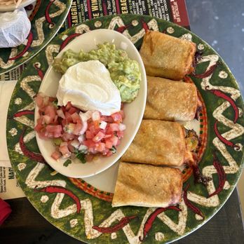 Villa Maya - Tacos sinaloga - Mexican Near Me - Clarksburg, Maryland