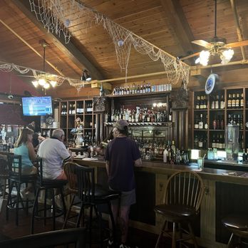 2 Forks Up - Bar area - American Near Me - Getzville, New York 2 Forks Up - Bar area - American Near Me - Getzville, New York