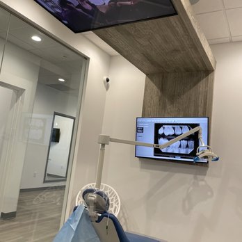 Palisades Dental Care - Screen on the top so you can watch tv lying down. - Endodontists Near Me - Dumont, New Jersey Palisades Dental Care - Screen on the top so you can watch tv lying down. - Endodontists Near Me - Dumont, New Jersey