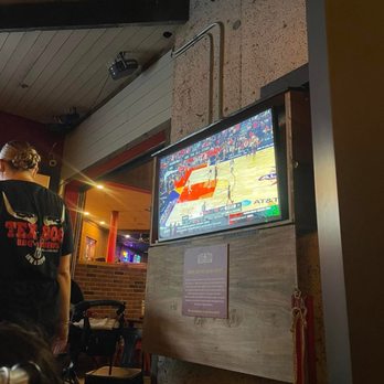 TEX 808 BBQ & Brews - Barbeque Near Me - Honolulu, Hawaii