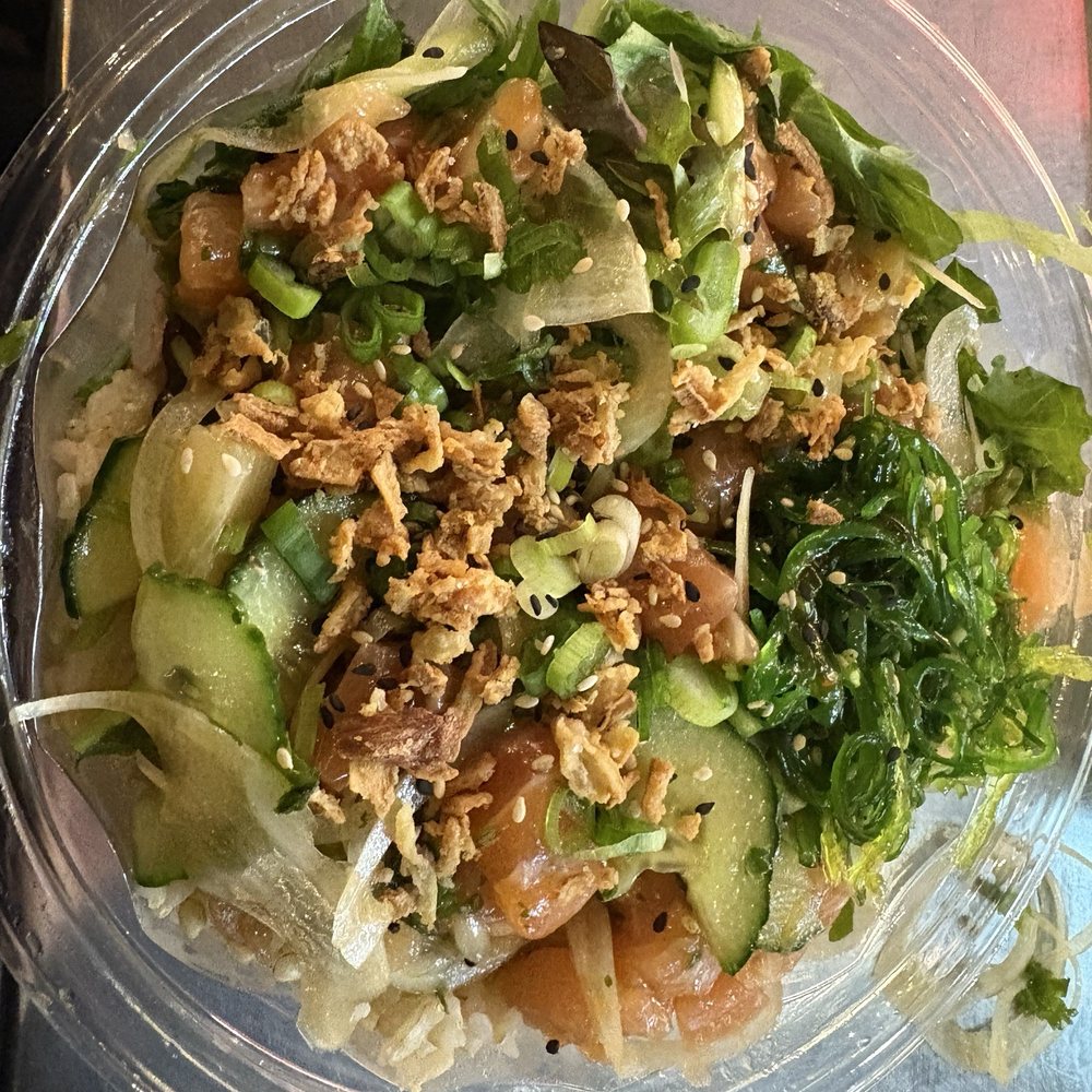 Salmon poke bowl with yuzu sauce Salmon poke bowl with yuzu sauce