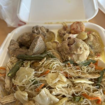 Lola's Filipino Cafe & Mini Store - Pancit, pork adobo, chicken curry - Filipino Near Me - Orange Park, Florida Lola's Filipino Cafe & Mini Store - Pancit, pork adobo, chicken curry - Filipino Near Me - Orange Park, Florida