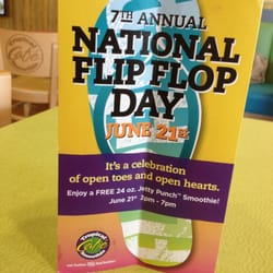 Tropical Smoothie Cafe - Free smoothie on 6/21 if you wear flip flops!