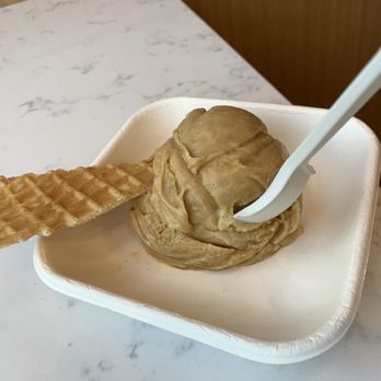 Jeni's Splendid Ice Creams - Ice Cream & Frozen Yogurt Near Me - Philadelphia, Pennsylvania Jeni's Splendid Ice Creams - Ice Cream & Frozen Yogurt Near Me - Philadelphia, Pennsylvania