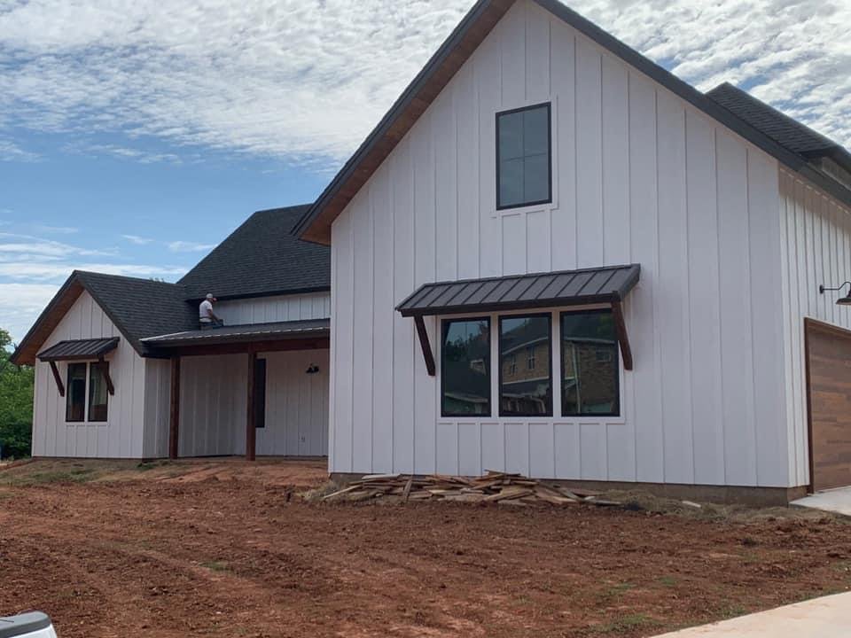 Slide of Aldana Construction & Roofing