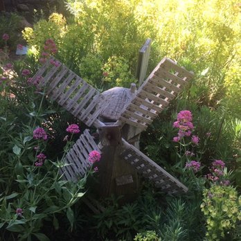Trailside Inn - Bed & Breakfast Near Me - Calistoga, California