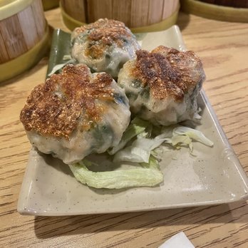 Dim Sum Cafe - Pan Fried Chive Dumpling (IG: erikaeatslasvegas) - Dim Sum Near Me - Las Vegas, Nevada
