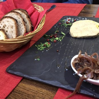 La Petite Alsace - Foie Gras w honey and caramelized onion - French Near Me - Strasbourg, 67 La Petite Alsace - Foie Gras w honey and caramelized onion - French Near Me - Strasbourg, 67