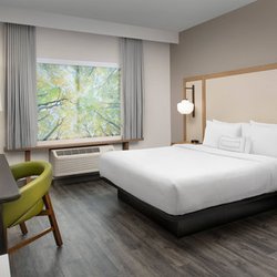 Fairfield by Marriott Inn & Suites Gainesville I-75