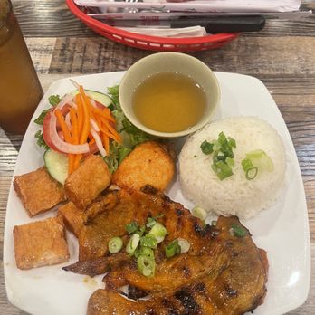 Pho 21 - Vietnamese Near Me - Canoga Park, California