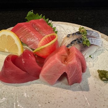 Ari Sushi & Izakaya
