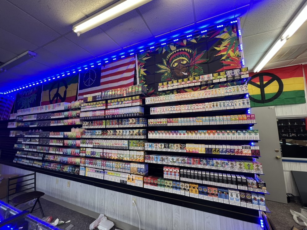 Pro Smoke & Vape, Bastrop | Roadtrippers