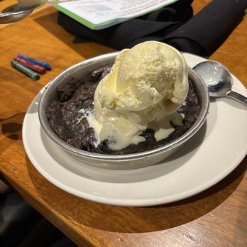 BJ's Restaurant & Brewhouse - Cookies and Cookies 'N' Cream Pizookie - Breweries Near Me - Huntington Beach, California
