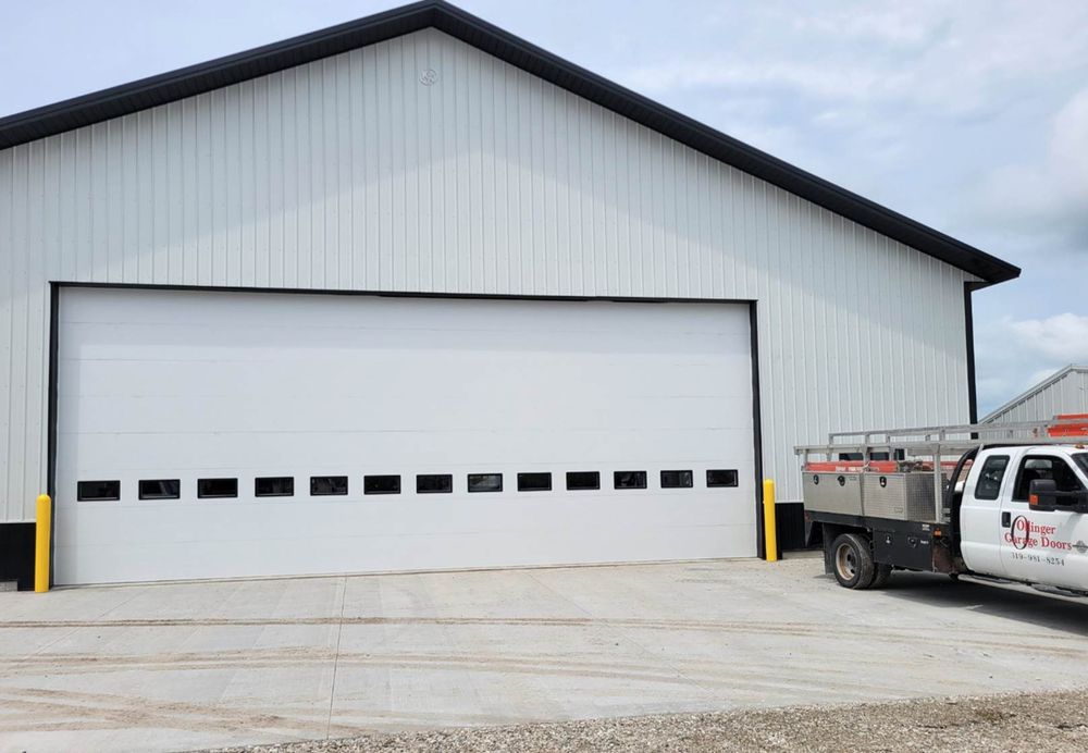 Ollinger Garage Doors - Garage Door Contractor in Newhall, IA