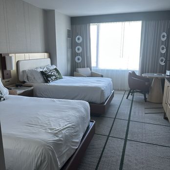 OMNI SAN DIEGO HOTEL AT THE BALLPARK - Updated February 2026 - 1067