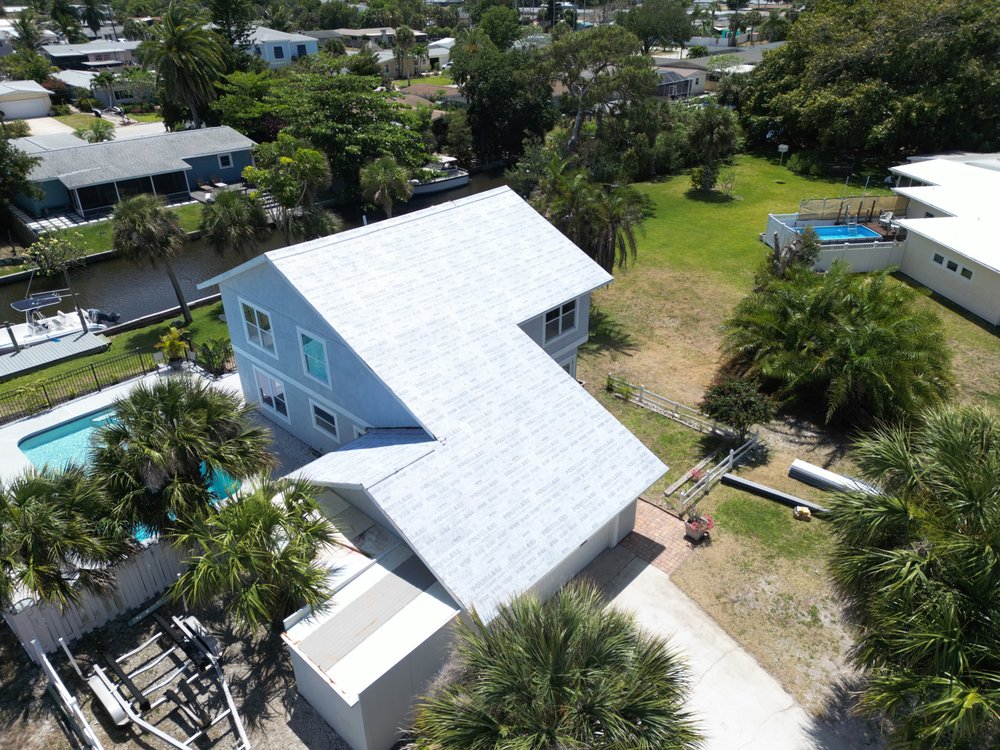 Slide of Local Roofing Experts