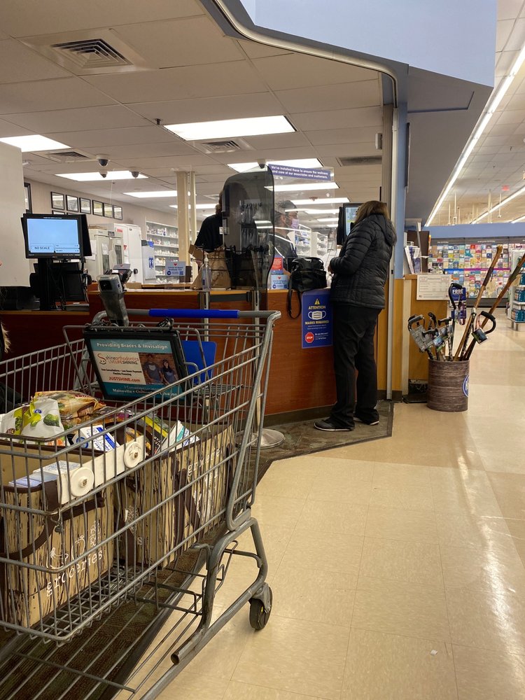 KROGER FOOD AND PHARMACY Updated May 2024 887 N Bridge St