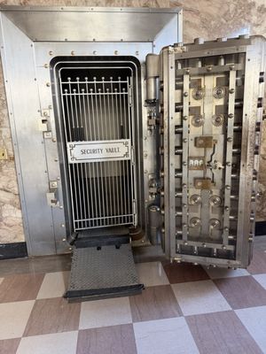 The Historic Alfred I. duPont Building by null