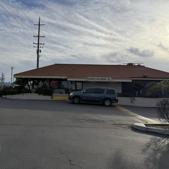 Honey I'm Home - The restaurant - Diners Near Me - Bakersfield, California Honey I'm Home - The restaurant - Diners Near Me - Bakersfield, California