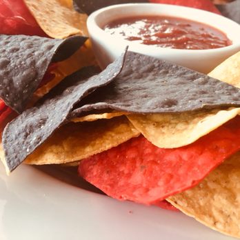 The View Restaurant - Nacho's and salsa - American Near Me - Monument Valley, Utah