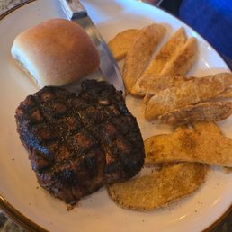 Sirloin and home fries Sirloin and home fries