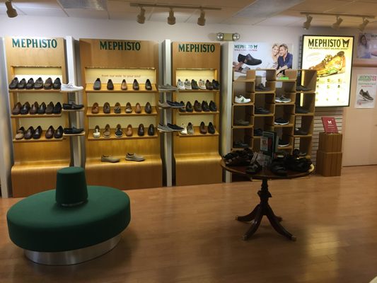 mamplasan shoe warehouse