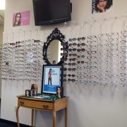 Luelinda Tomlin, OD - Cute lil office