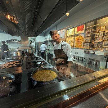 Gaudim - Making my paella - Tapas Bars Near Me - Barcelona, B Gaudim - Making my paella - Tapas Bars Near Me - Barcelona, B