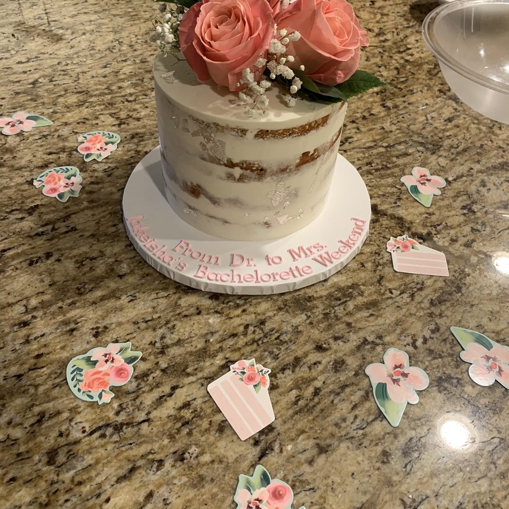 Ele Makes Cakes - Naked cake detail. - Custom Cakes Near Me Ele Makes Cakes - Naked cake detail. - Custom Cakes Near Me