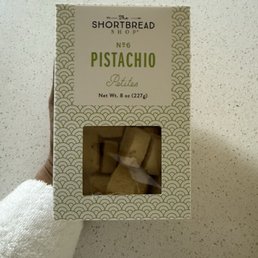 Pistachio shortbread cookies