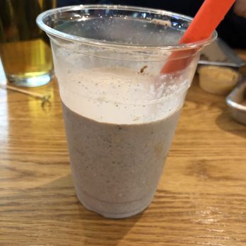 Big Buns - Oreo shake - Burgers Near Me - Arlington, Virginia