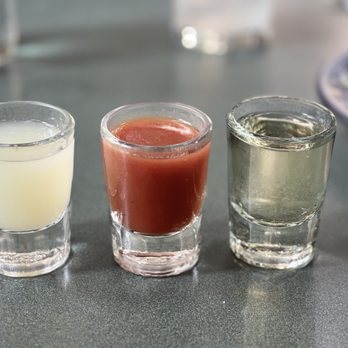 Salón Ríos - Tequila! - Dive Bars Near Me - México, D.F., DIF Salón Ríos - Tequila! - Dive Bars Near Me - México, D.F., DIF