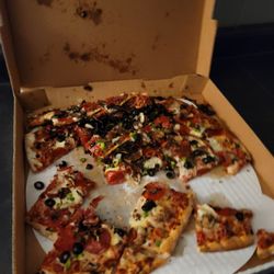 460° Pizza - This is how my pizza arrived.  460 said it was my problem