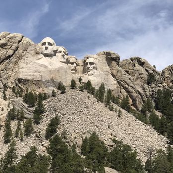 Mount Rushmore National Memorial - Landmarks & Historical Buildings Near Me - Keystone, South Dakota Mount Rushmore National Memorial - Landmarks & Historical Buildings Near Me - Keystone, South Dakota