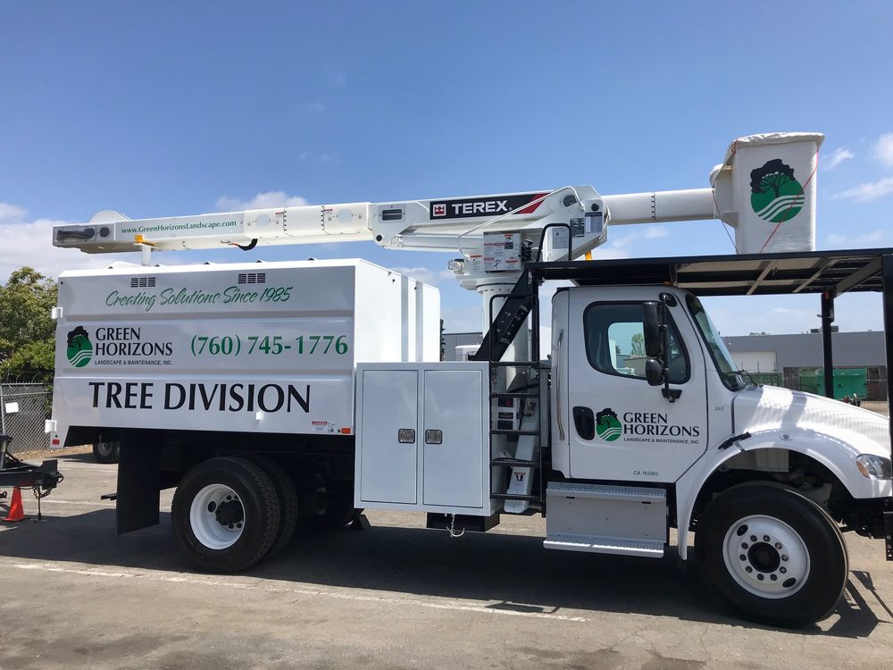 RELIC WRAPS & SIGNS Updated July 2024 47 Photos 1565 Creek St