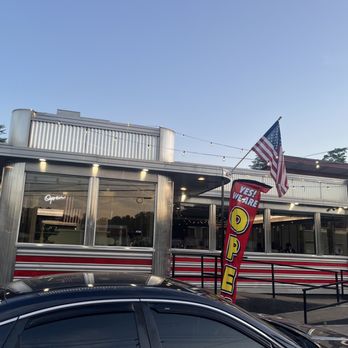 Walton Diner - Diners Near Me - Walton, New York Walton Diner - Diners Near Me - Walton, New York