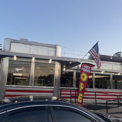Walton Diner